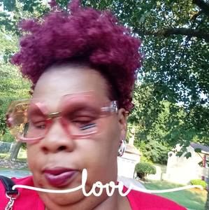 Meet your Posher, Rhonda